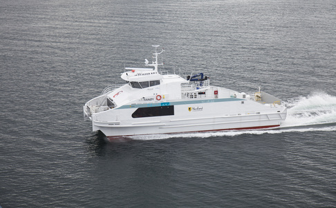 MS «Hanøy», som også er i drift i Hadselfjordbassenget i dag, videreføres i den nye kontrakten.